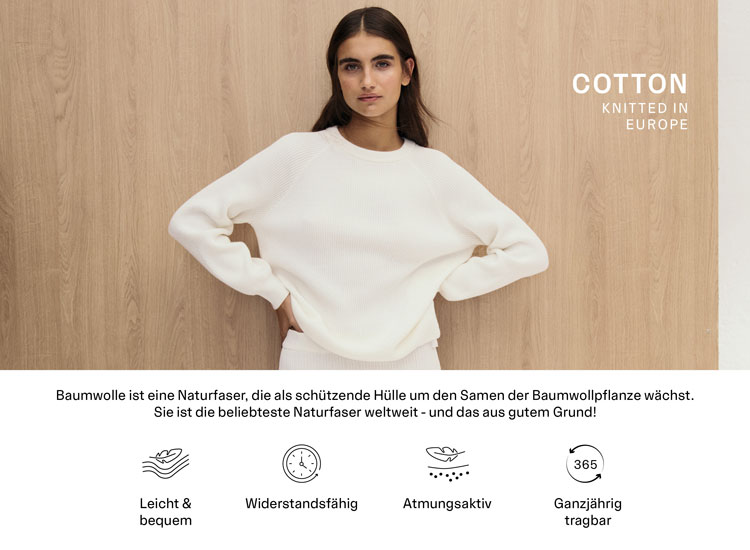 Heller Cotton Strickpullover an einer Frau, hochwertig gestrickt in Europa und weich strukturiert für natürliche Premium Qualität.