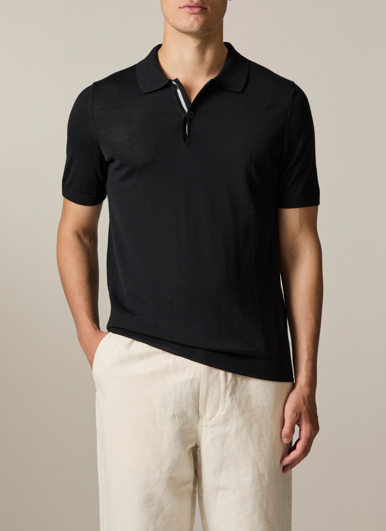 Pullover Polo 1/2 Arm, Black Frontansicht