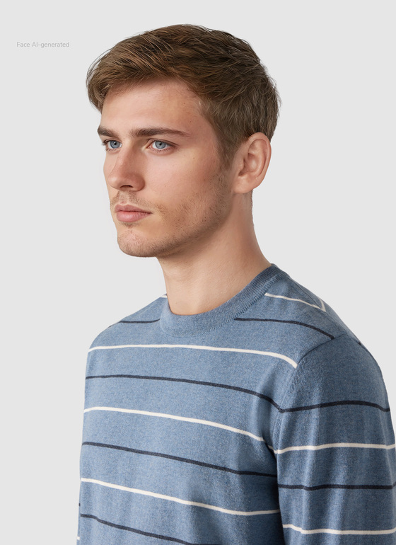 Pullover Rundhals 1/1 Arm Blue Sky Frontansicht