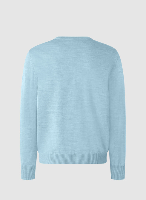 Pullover width=