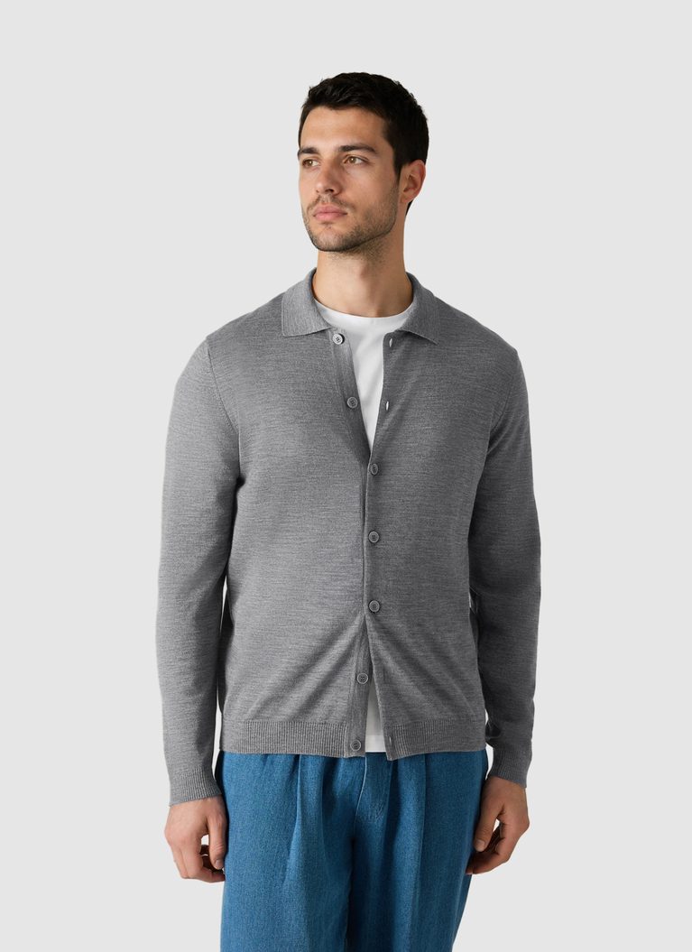 StrickjackeGresh Frontansicht