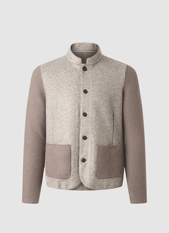 Strickjacke Knopf 1/1 Arm Cedar Wood Frontansicht