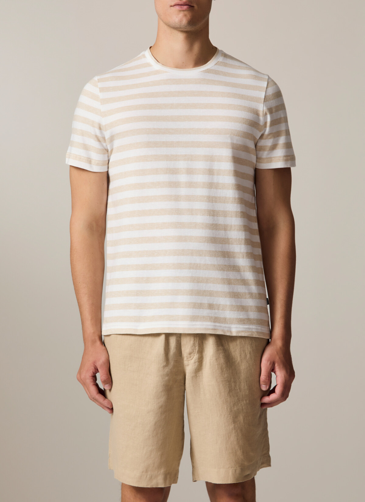 T-Shirt Rundhals 1/2 Arm, Iced Coffee Frontansicht