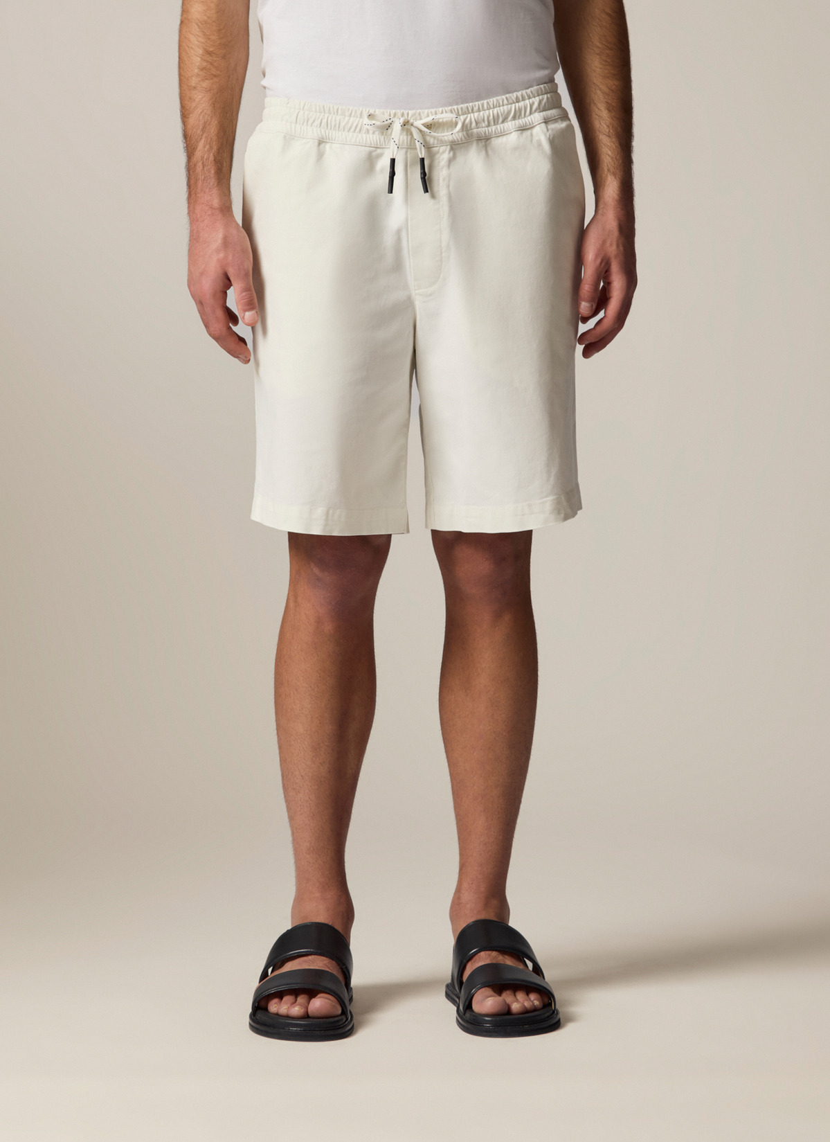 Shorts, Off White Frontansicht