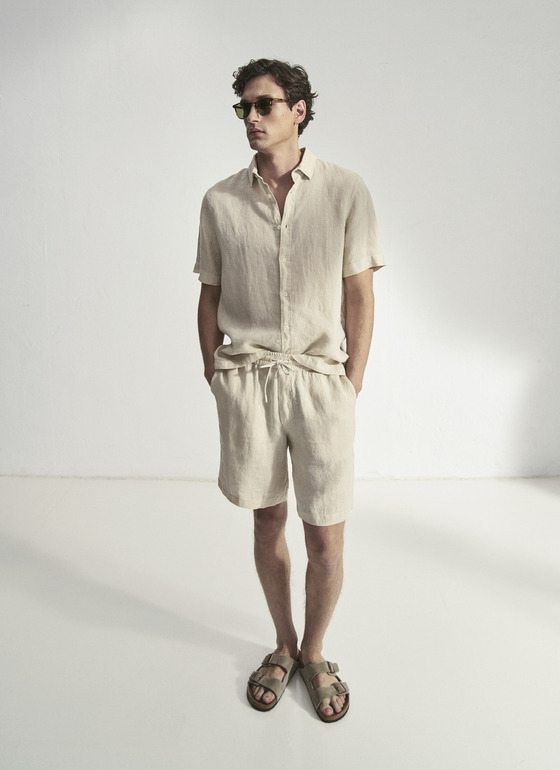 Shorts Light Almond Frontansicht