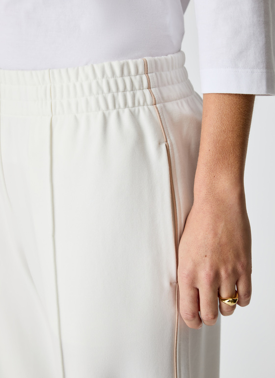 Hose New White Frontansicht