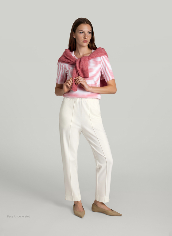 Hose New White Frontansicht
