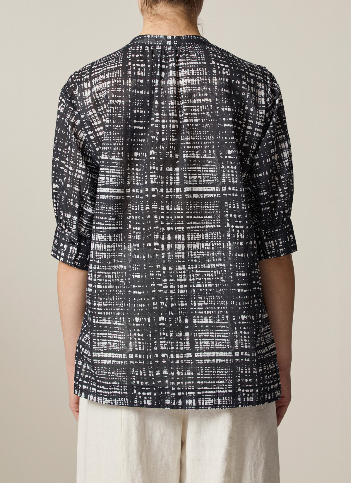 Bluse 1/2 Arm, Black Rückansicht