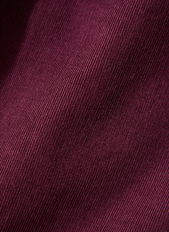 Hose Oxid Red Frontansicht