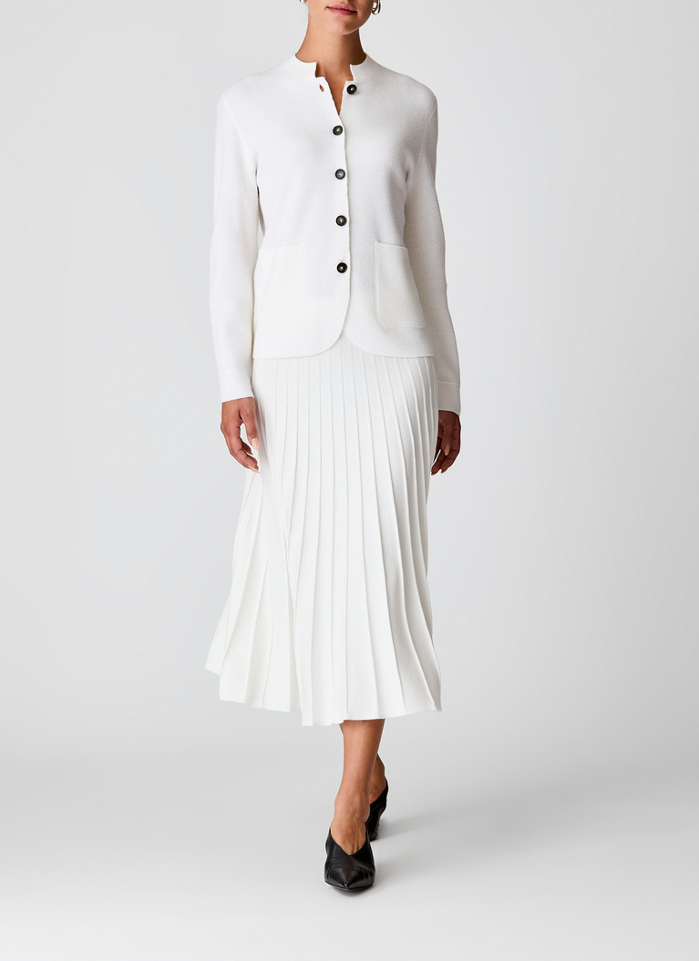 StrickblazerNew White Frontansicht