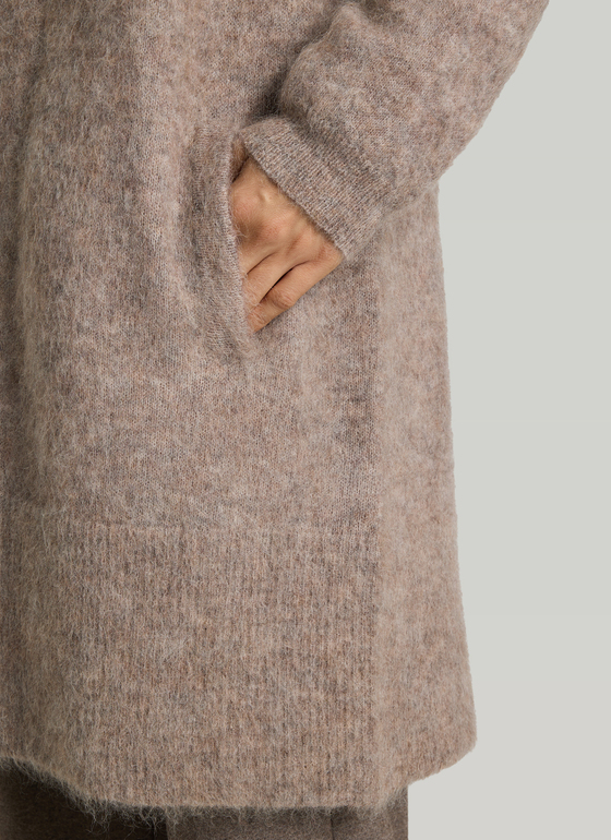 Strickjacke 1/1 Arm Taupe Grey Frontansicht
