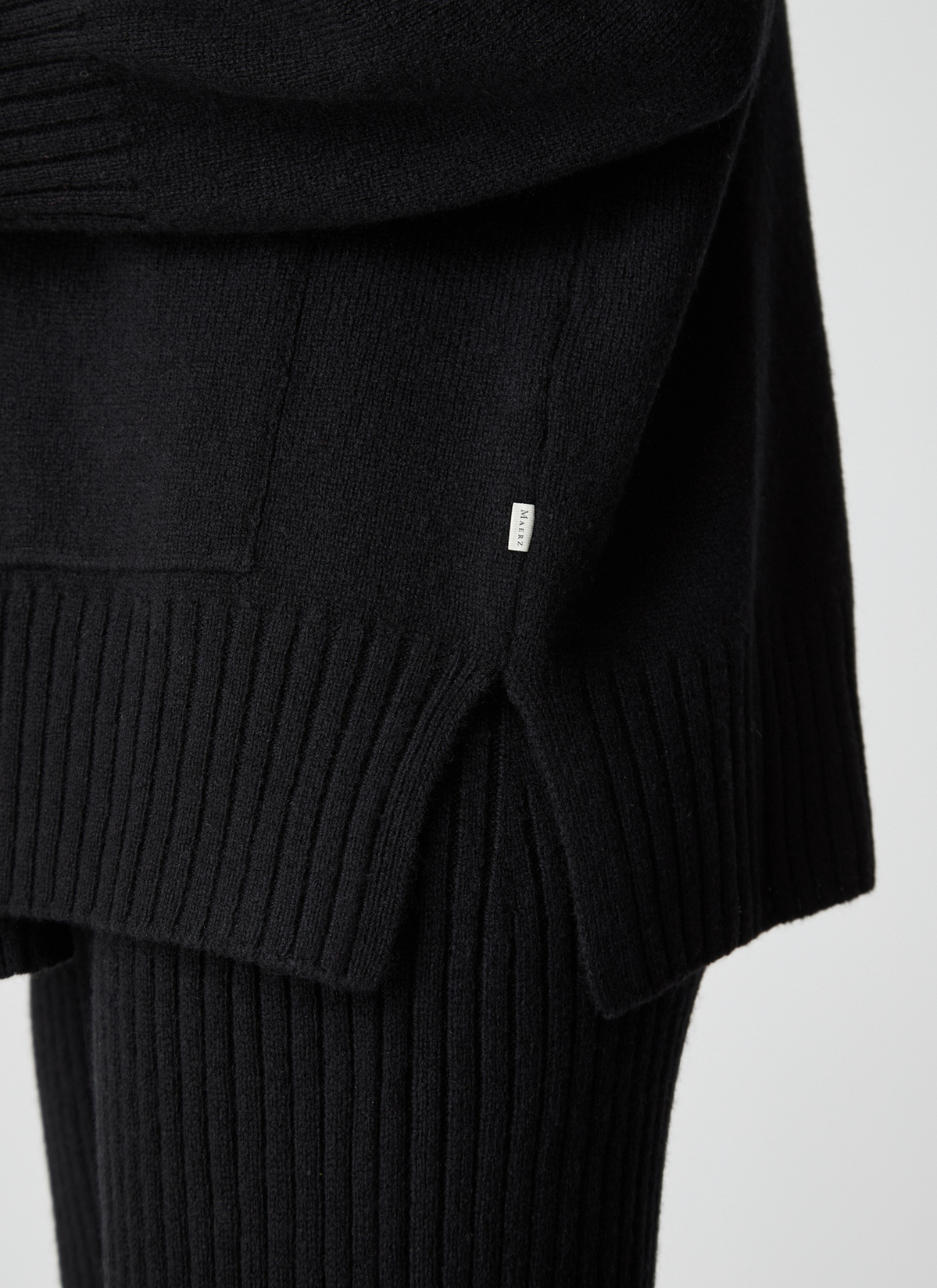 Strickjacke Schalkragen 1/1 Arm, Black Detailansicht 1