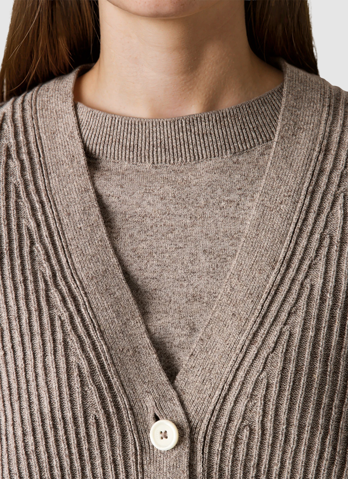 Strickjacke 1/1 Arm, Pale Brown Detailansicht 1