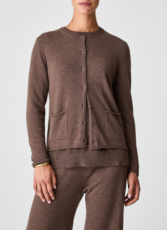 Strickjacke Knopf 1/1 Arm Hardwood Frontansicht