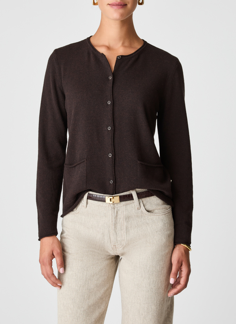 StrickjackeDark Espresso Frontansicht