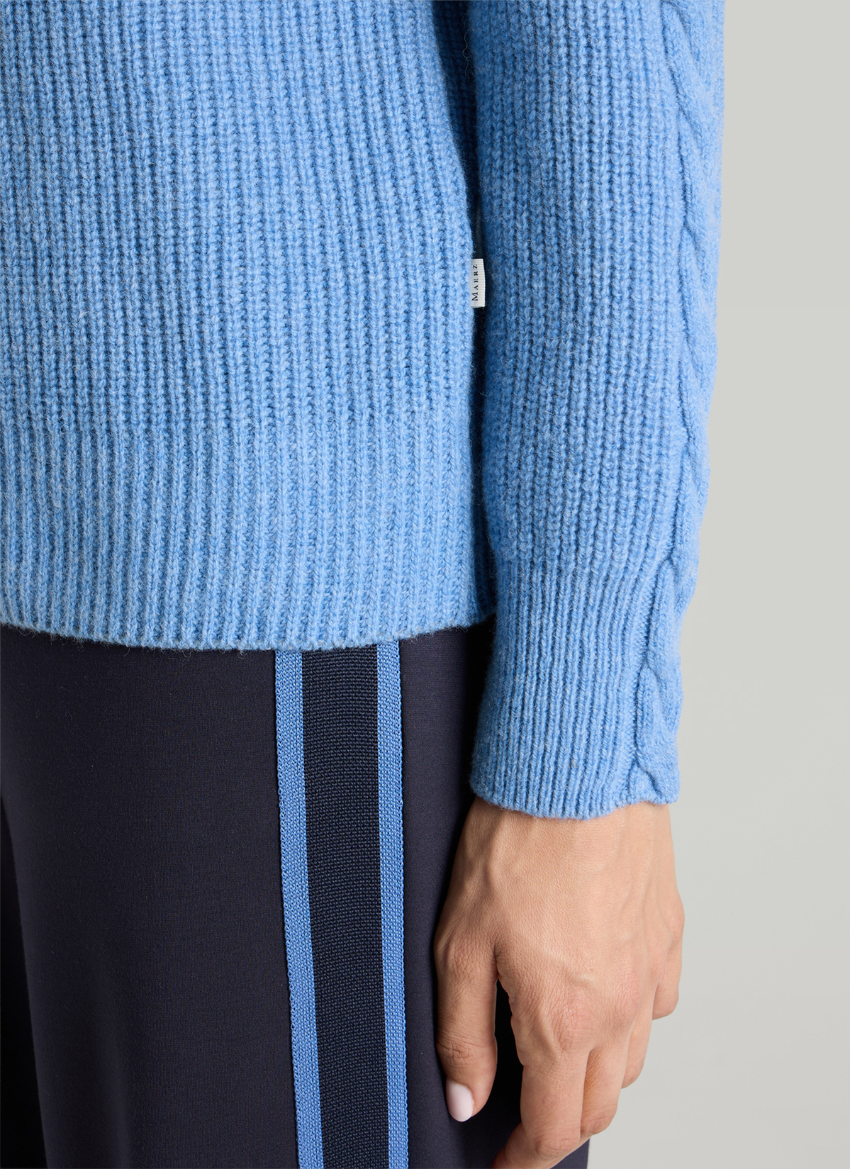Pullover Rundhals 1/1 Arm, Dutch Blue Detailansicht 1