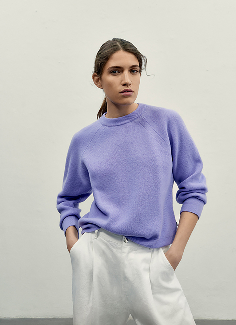 RundhalspulloverFrosted Lavender Frontansicht
