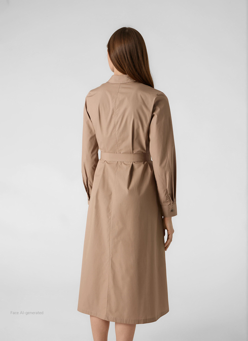 Kleid width=